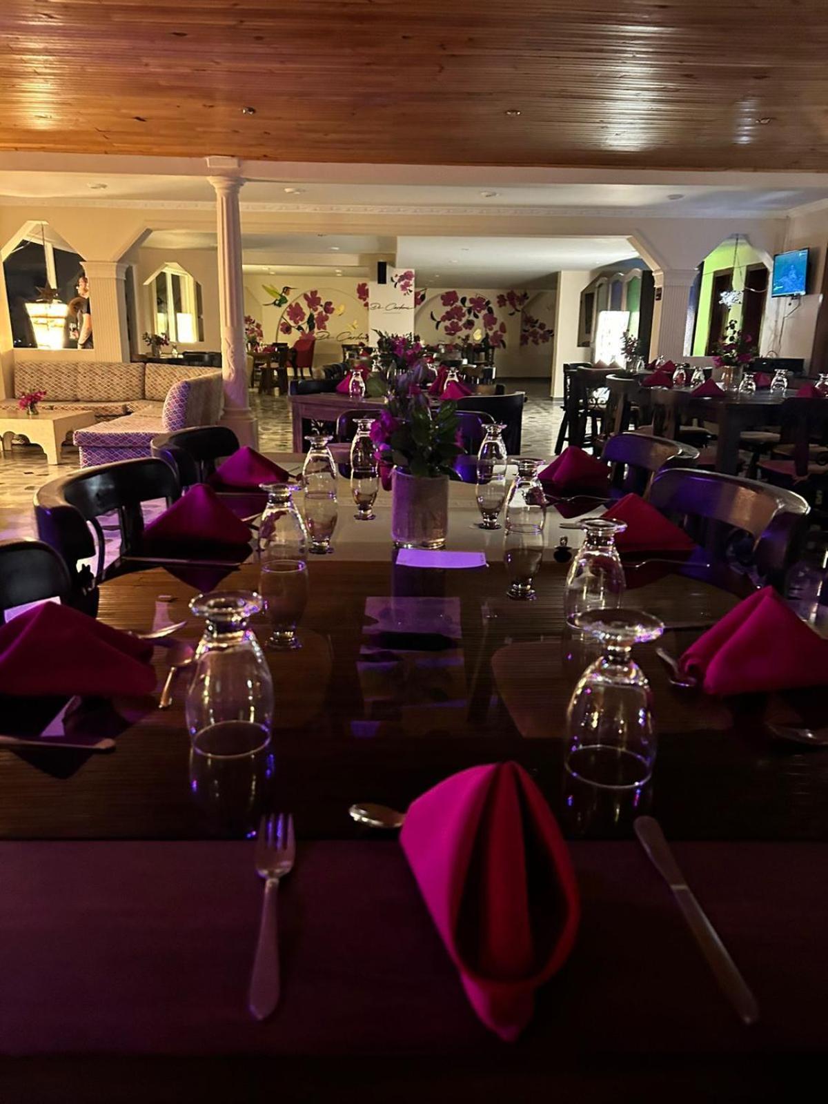 Di Carbone Hotel Gastrobar Факататива Экстерьер фото