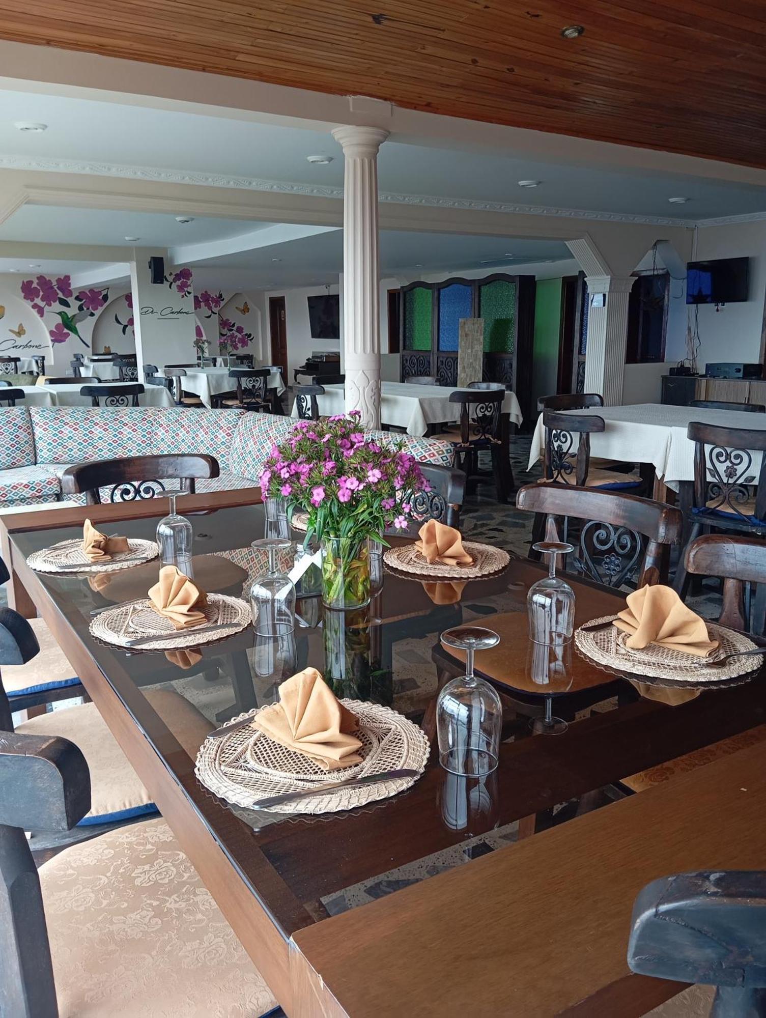 Di Carbone Hotel Gastrobar Факататива Экстерьер фото