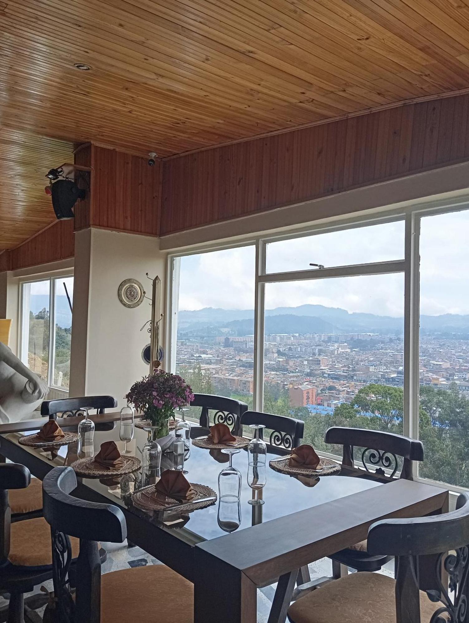 Di Carbone Hotel Gastrobar Факататива Экстерьер фото